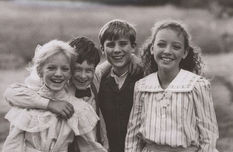 Sarah Polley, Zachary Bennett, Joel Blake, and Gema Zamprogna in Avonlea (1990)