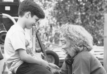 Elijah Wood and Mary Agnes Donoghue in Paradise (1991)