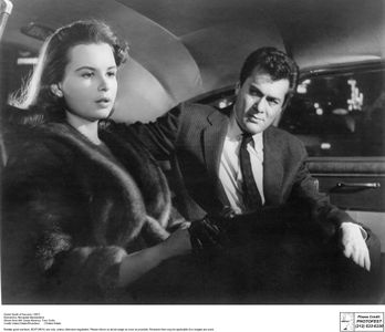 Tony Curtis and Susan Harrison in Sweet Smell of Success (1957)