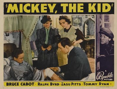 Ralph Byrd, Tommy Ryan, Zasu Pitts, and June Storey in Mickey the Kid (1939)