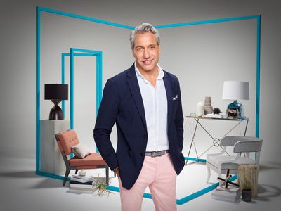 Thom Filicia in Get a Room with Carson & Thom (2018)
