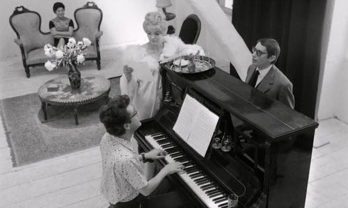 Michel Legrand, Dominique Davray, Serge Korber, and Corinne Marchand in Cléo from 5 to 7 (1962)