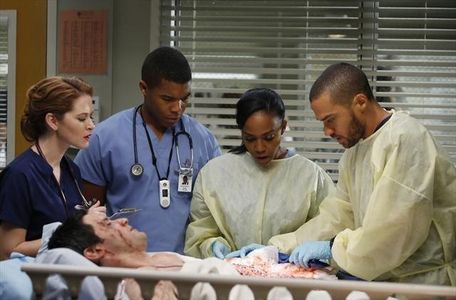 Sarah Drew, Richard Kahan, Jesse Williams, Jerrika Hinton, and Gaius Charles in Grey's Anatomy (2005)