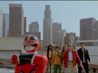 Erin Cahill, Michael Copon, Jason Faunt, Kevin Kleinberg, and Deborah Estelle Philips in Power Rangers Time Force (2001)