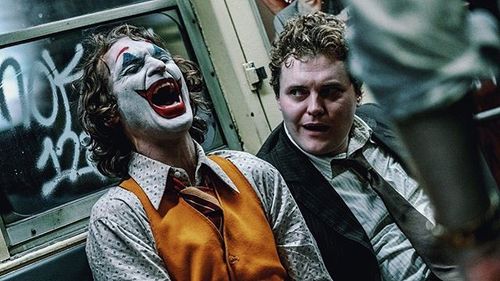 Joaquin Phoenix and Ben Warheit in Joker (2019)