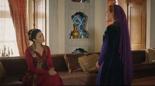 Deniz Çakir and Meryem Uzerli in The Magnificent Century (2011)