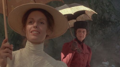 Vivean Gray and Helen Morse in Picnic at Hanging Rock (1975)