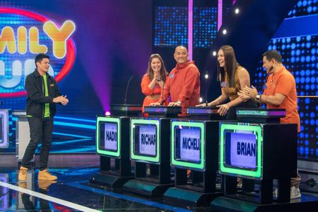 Dingdong Dantes, Brian Gumabao, Nadine Samonte, Michelle Gumabao, and Richard Chua in Family Feud Philippines (2022)