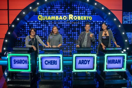 Miriam Quiambao, Cheri Roberto, Sharon Roberto-Reyes, and Ardy Roberto Jr. in Family Feud Philippines (2022)