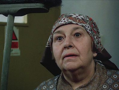 Stella Zázvorková in The Great Movie Robbery (1986)
