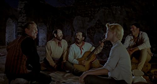 Kirk Douglas, Gregorio Acosta, Margarito Luna, Carol Lynley, and José Torvay in The Last Sunset (1961)