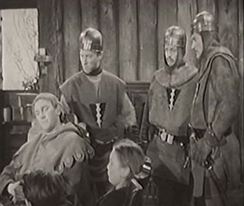 Meredith Edwards and Emrys Leyshon in The Adventures of Robin Hood (1955)