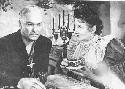 Betty Blythe and William Boyd in Bar 20 (1943)