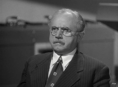 Ludwig Stössel in Who Done It? (1942)
