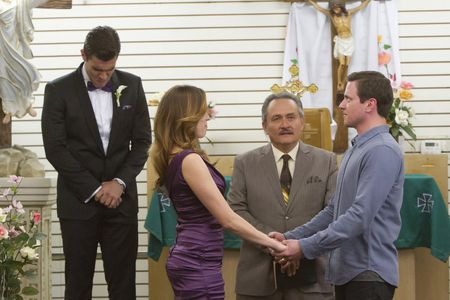 Ricardo Gutiérrez, Michael Mosley, Josh Segarra, and Jessica McNamee in Sirens (2014)