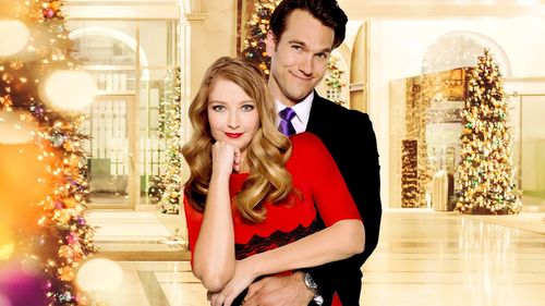Elisabeth Harnois and Adam Mayfield in A Christmas Kiss II (2014)