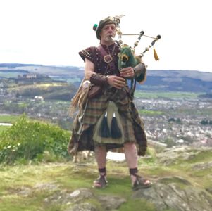 Piper at Wallace Monument