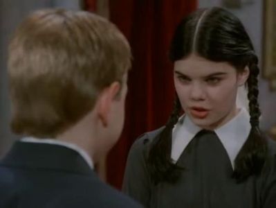 Nicole Fugere and Sean Smith in The New Addams Family: The Addams Family Tree (1998)