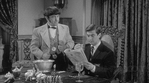 Moe Howard, Jay Sheffield, and The Three Stooges in The Three Stooges Go Around the World in a Daze (1963)