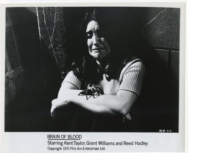 Vicki Volante in Brain of Blood (1971)