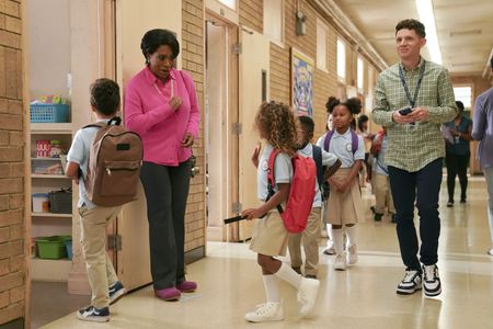 Sheryl Lee Ralph and Chris Perfetti in Abbott Elementary (2021)