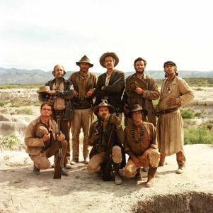 Strother Martin, Paul Harper, Bill Hart, L.Q. Jones, and Robert Ryan in The Wild Bunch (1969)
