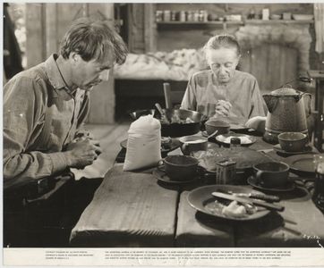 Gary Cooper and Margaret Wycherly in Sergeant York (1941)