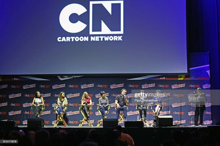 Cartoon Network & Adult Swim at New York Comic Con 2016 NEW YORK, NY - OCTOBER 07: (L-R) Shelby Rabara, Jennifer Paz, AJ