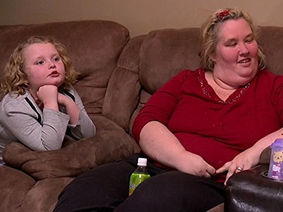 Alana Thompson and June Shannon in Here Comes Honey Boo Boo (2012)