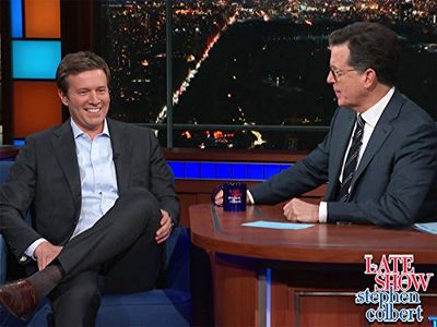 Stephen Colbert and Jeff Glor in The Late Show with Stephen Colbert (2015)