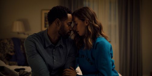 Jay Ellis and Alison Brie in Somebody I Used to Know (2023)