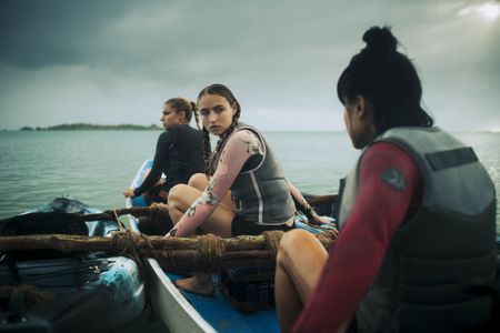 Saskia Archer, Teressa Liane, and Ann Truong in The Reef: Stalked (2022)