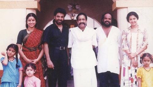 Bharathan, Shivaji Ganesan, Gautami, Kamal Haasan, Renuka, Shruti Haasan, and Neelima Rani in Thevar Magan (1992)