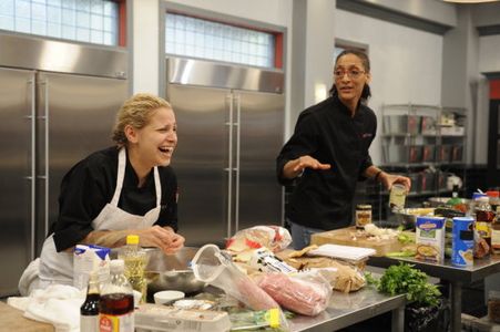 Jamie Lauren and Carla Hall in Top Chef: Advantage Chef (2010)
