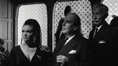 Roxanne Arlen, Robert Morley, and Alan Napier in The Loved One (1965)