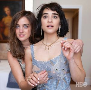 Simona Tabasco and Beatrice Grannò in The White Lotus (2021)