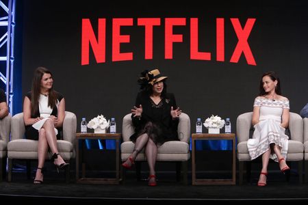 Alexis Bledel, Lauren Graham, and Amy Sherman-Palladino in Gilmore Girls: A Year in the Life (2016)