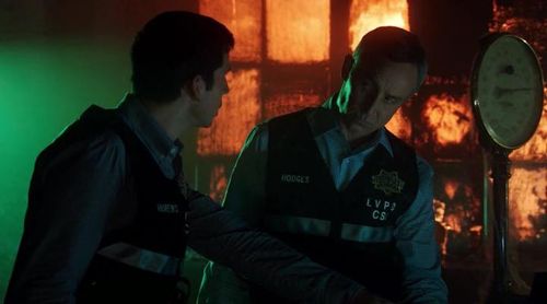 Wallace Langham and Jon Wellner in CSI: Crime Scene Investigation (2000)