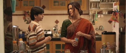 Mona Singh and Vishesh Bansal in Yeh Meri Family (2018)