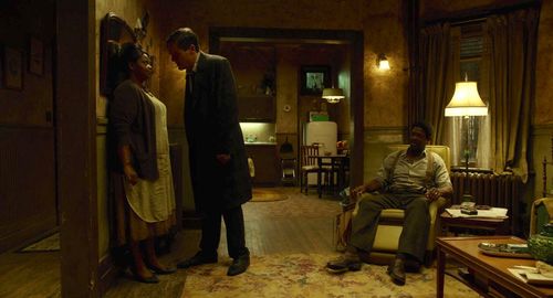 Martin Roach, Michael Shannon, and Octavia Spencer in The Shape of Water (2017)