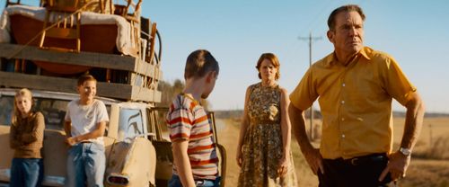 Dennis Quaid, Joelle Carter, Mason Gillett, Jesse Berry, and Hailey Bithell in The Hill (2023)