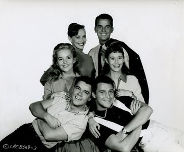 Tuesday Weld, Warren Berlinger, Michael Callan, Dick Clark, Victoria Shaw, and Roberta Shore in Because They're Young (1