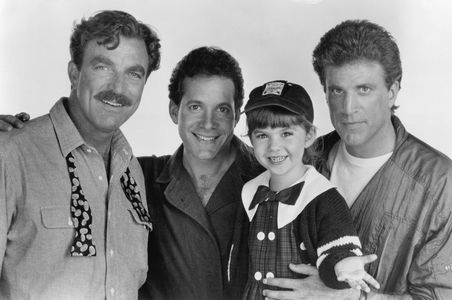 Steve Guttenberg, Tom Selleck, Ted Danson, and Robin Weisman in Three Men and a Little Lady (1990)