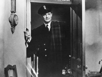 Robert Donat in Vacation from Marriage (1945)