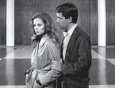 Paulo José and Jacqueline Myrna in The Amorous Ones (1968)