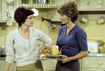 Penny Marshall and Cindy Williams in Laverne & Shirley (1976)