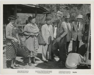Ted de Corsia, William Fawcett, Arthur Hunnicutt, Marjorie Main, and Una Merkel in The Kettles in the Ozarks (1956)