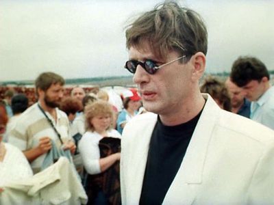Aleksandr Abdulov in Geniy (1991)