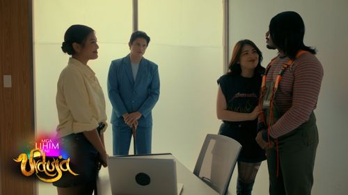 Thou Reyes, Zoren Legaspi, Kylie Padilla, and Gabbi Garcia in Mga lihim ni Urduja (2023)