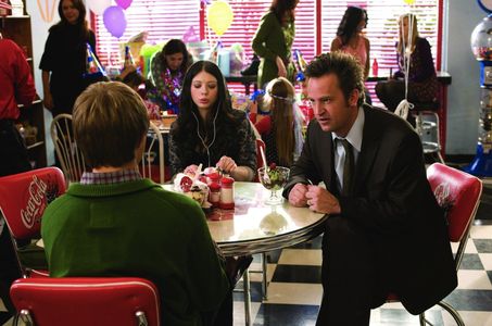 Matthew Perry, Michelle Trachtenberg, and Sterling Knight in 17 Again (2009)